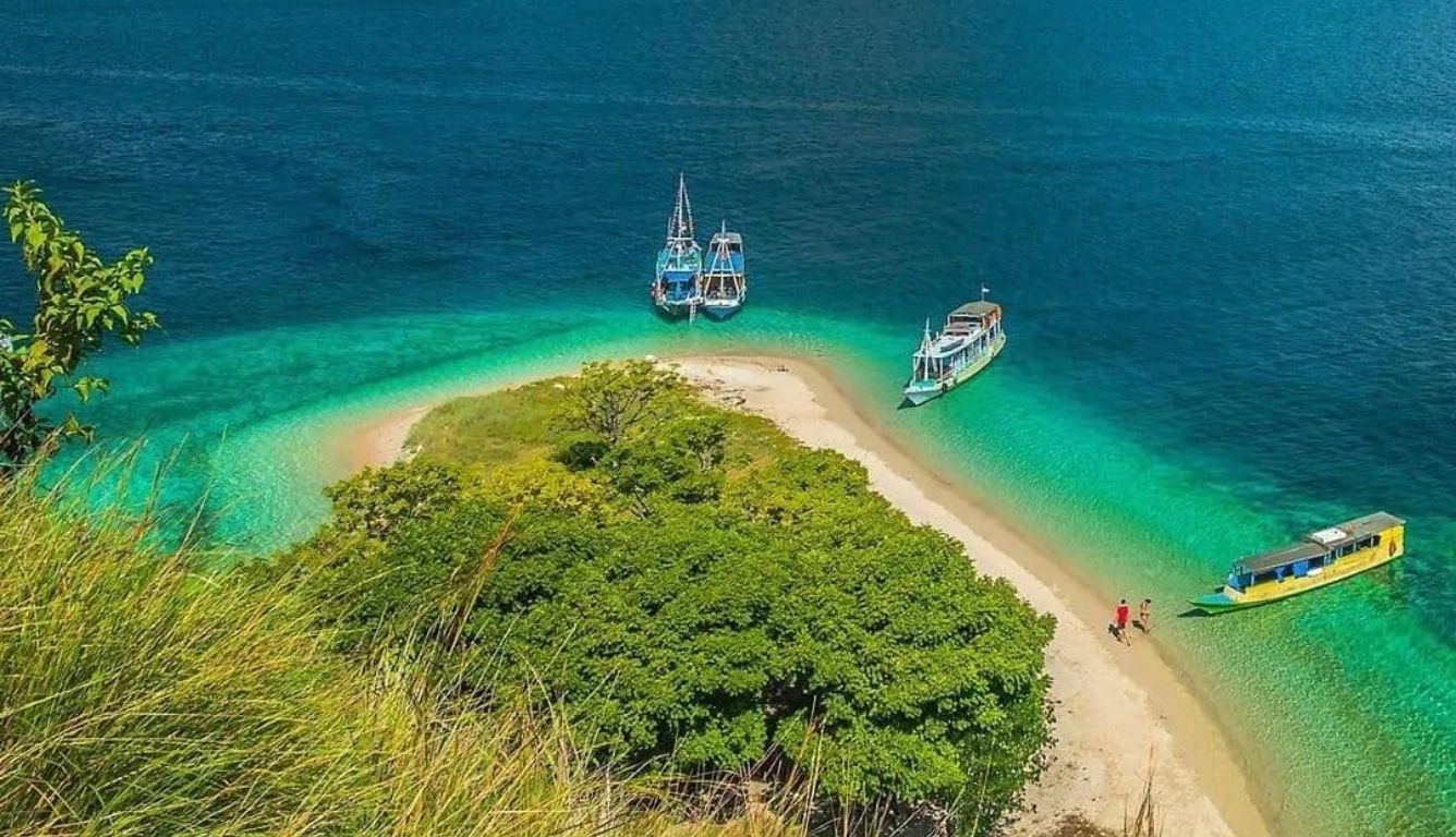 paket trip labuan bajo